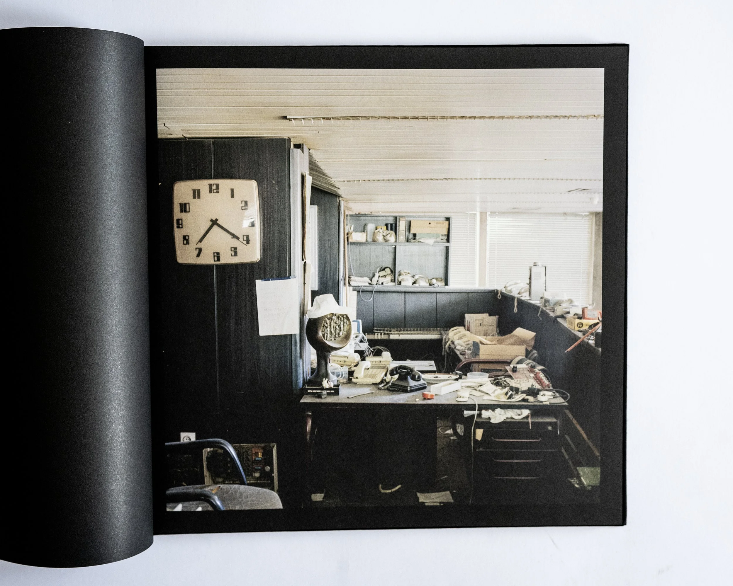 Saul Leiter: Early Color (Signed) — bookdummypress